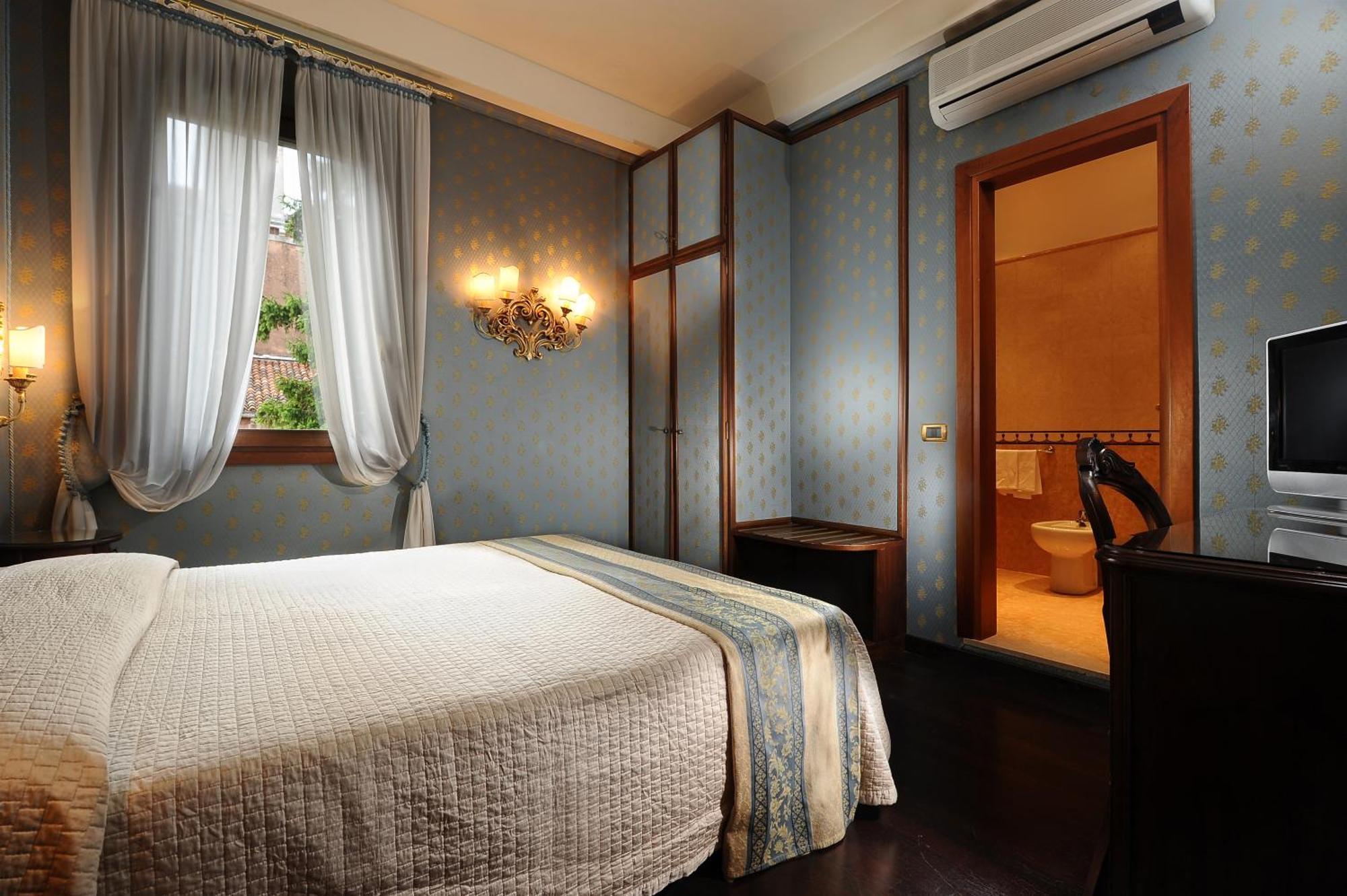 Hotel Abbazia Venecia